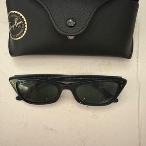Ray-Ban Black Cat-Eye Sunglasses with Case